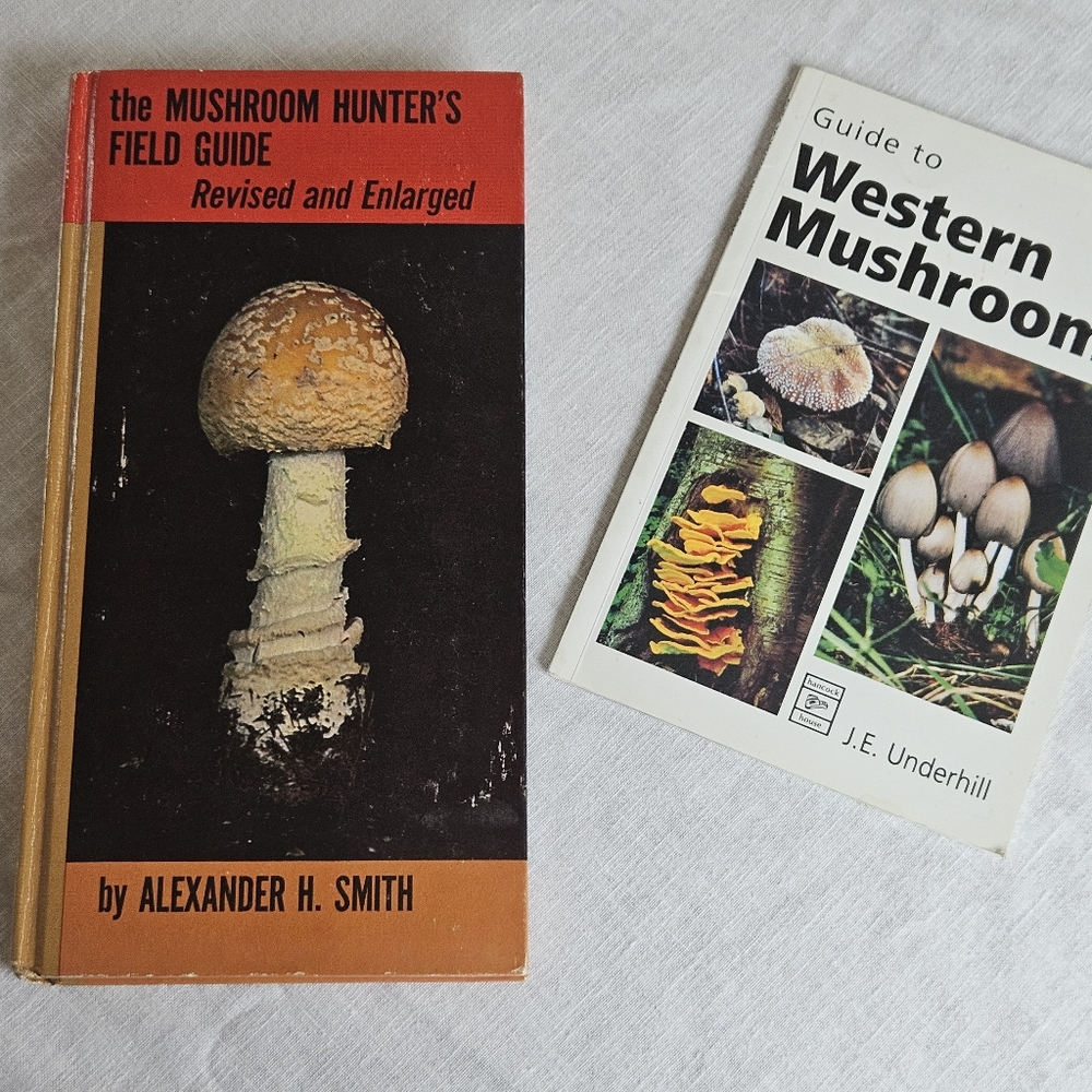 The Mushroom Hunter’s Field Guide - Bonus Guide To Western Mushrooms